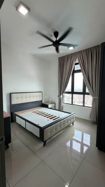 B11 Parkland Residence untuk Untuk Disewa - RM 2,400 /bulan, Mac 2026 - Bedroom - PropertyGuru.com.my