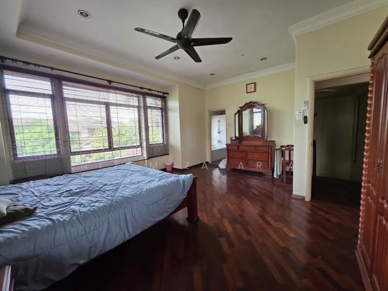 Semi-Detached House for Sale in Klang (Selangor) - Nizam Zakaria - Bedroom - PropertyGuru.com.my