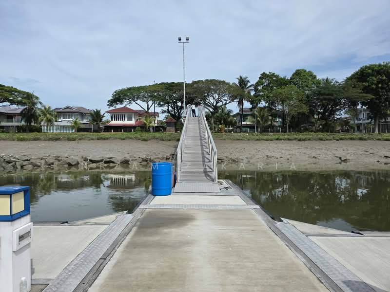 Semi-Detached House for Sale in Klang (Selangor) - Nizam Zakaria - PropertyGuru.com.my