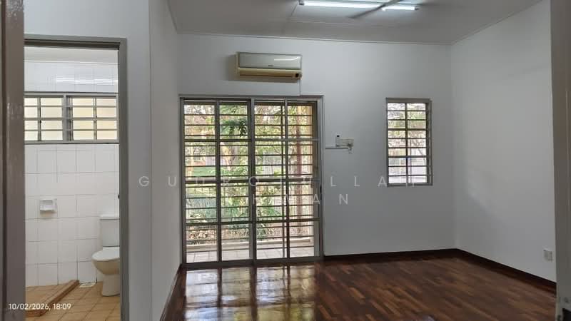 Precinct 9 untuk Untuk Disewa - RM 2,500 /bulan, Mac 2026 - Bathroom - PropertyGuru.com.my
