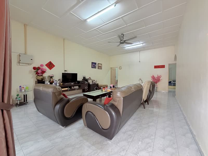 Semi-Detached House for Sale in Taman Sri Kluang (Kluang) - Gipson Lay - PropertyGuru.com.my