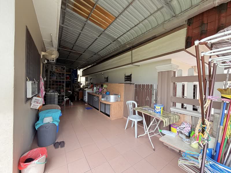 Semi-Detached House for Sale in Taman Sri Kluang (Kluang) - Gipson Lay - PropertyGuru.com.my