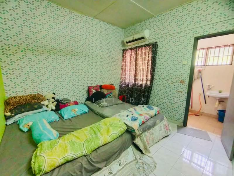 2-storey Terraced House for Sale in Taman Kajang Mewah (Kajang) - Noraini Dahan - Bedroom - PropertyGuru.com.my