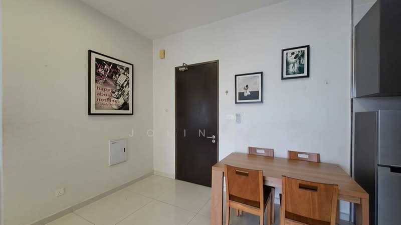 Bay Point @ Country Garden Danga Bay untuk Untuk Dijual - RM 490,000, Apr 2026 - Dining Room - PropertyGuru.com.my