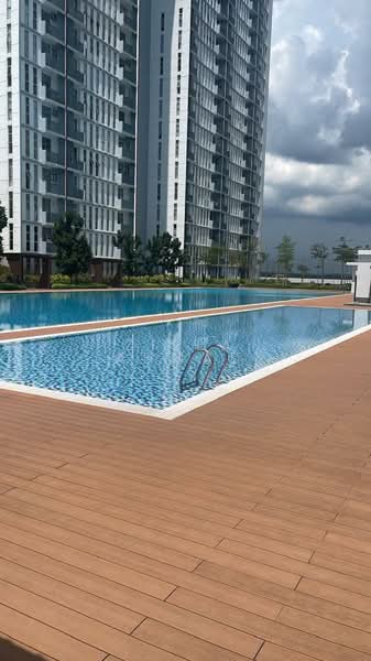 Lakefront Residence untuk Untuk Disewa - RM 2,600 /bulan, Mac 2026 - Exterior - PropertyGuru.com.my