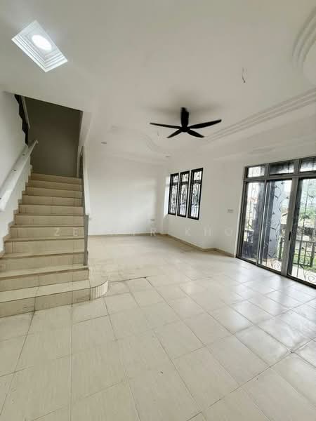 2-storey Terraced House for Sale in Taman Nusa Idaman (Iskandar Puteri (Nusajaya)) - Zephyr Khoo - Living Room - PropertyGuru.com.my