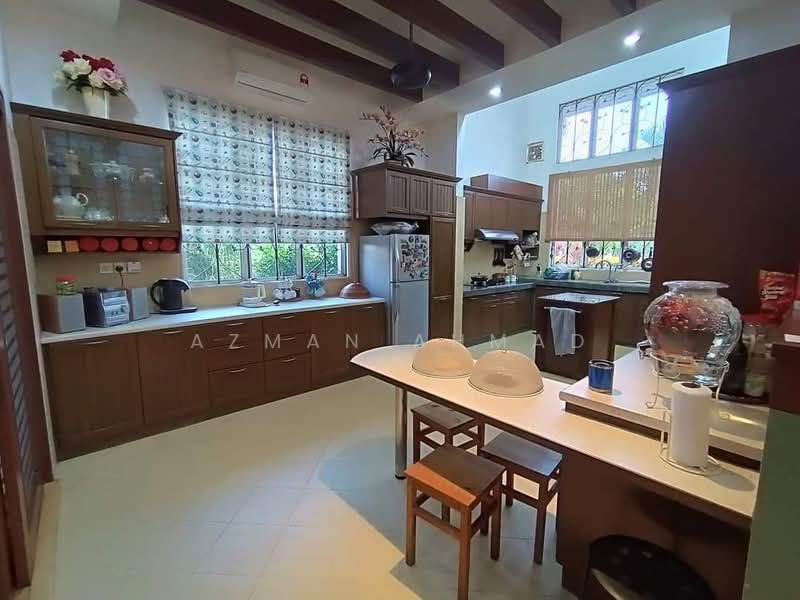 Untuk Dijual - Peringgit