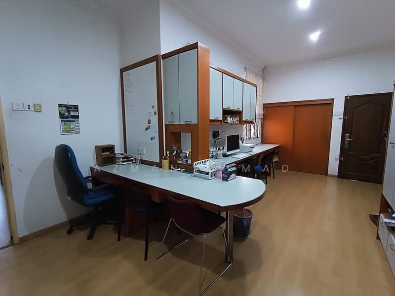 Untuk Dijual - Peringgit