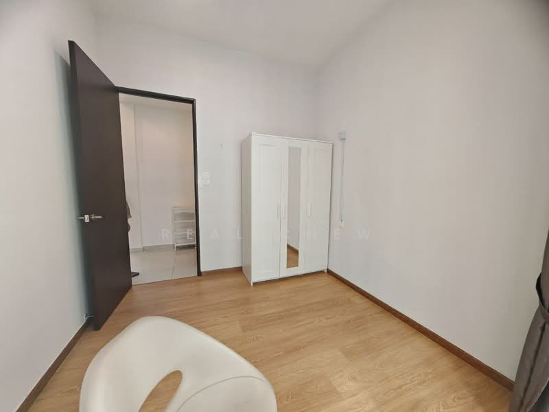 Kings Bay @ Country Garden Danga Bay untuk Untuk Disewa - RM 2,900 /bulan, Mac 2026 - Bedroom - PropertyGuru.com.my