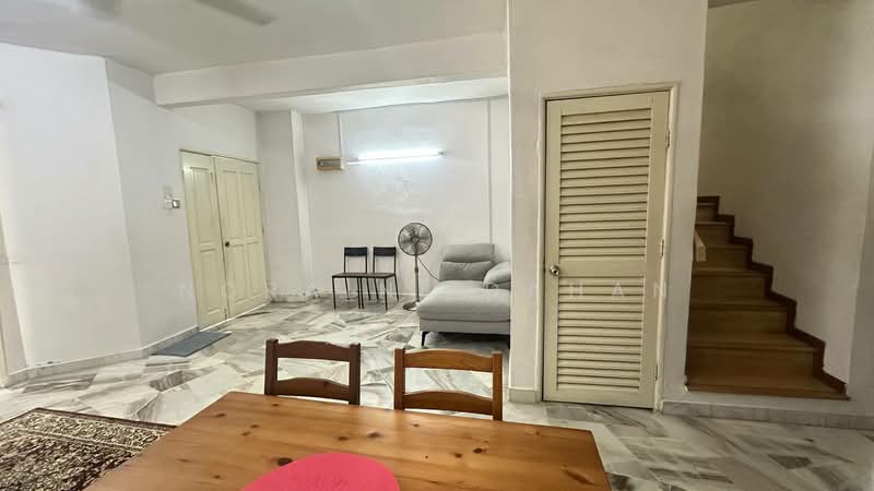 Taman Impian Setia, Saujana Impian Kajang untuk Untuk Dijual - RM 470,000, Mac 2026 - Living Room - PropertyGuru.com.my