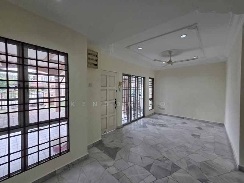 Terraced House for Sale in Putra Heights (Subang Jaya) - Kenson Ho - Living Room - PropertyGuru.com.my