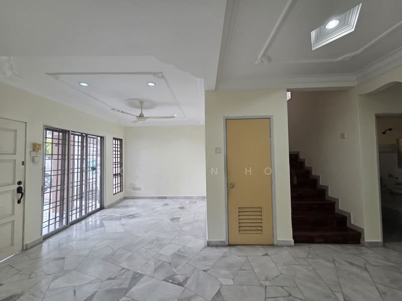 Terraced House for Sale in Putra Heights (Subang Jaya) - Kenson Ho - Living Room - PropertyGuru.com.my