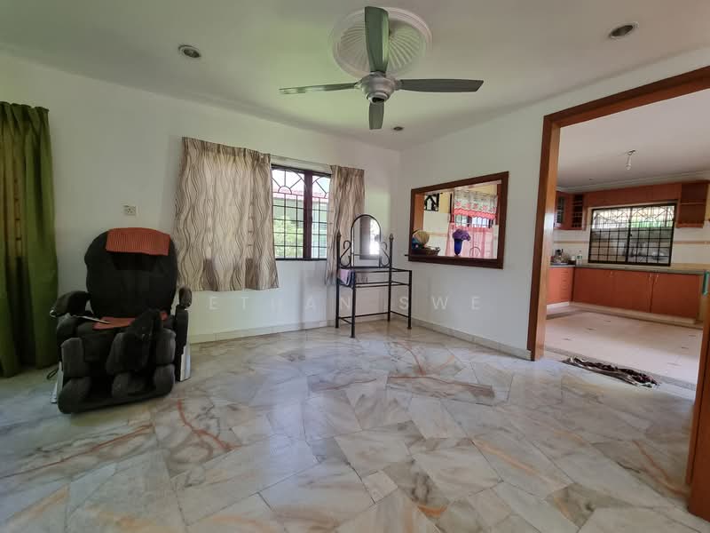 2-storey Terraced House for Sale in Kota Damansara (Selangor) - Ethan Swe - Living Room - PropertyGuru.com.my