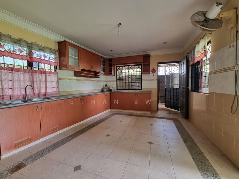 2-storey Terraced House for Sale in Kota Damansara (Selangor) - Ethan Swe - Kitchen - PropertyGuru.com.my