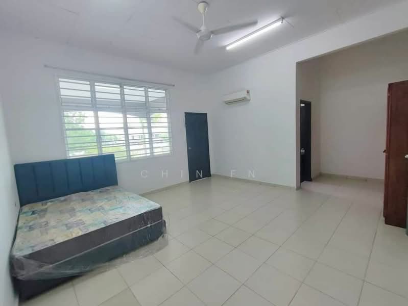 2-storey Terraced House for Sale in Taman Krubong Utama (Krubong) - CHIN FN - Bedroom - PropertyGuru.com.my