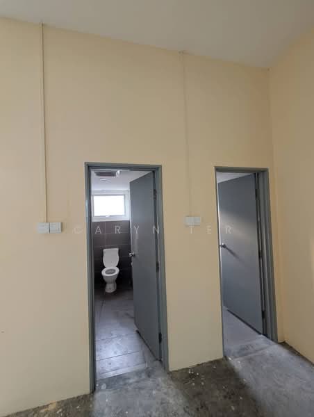 Medini ION 1 Double Storey Shop ( Corner Lot / 1st Floor ) untuk Untuk Disewa - RM 2,300 /bulan, Mac 2026 - Bathroom - PropertyGuru.com.my