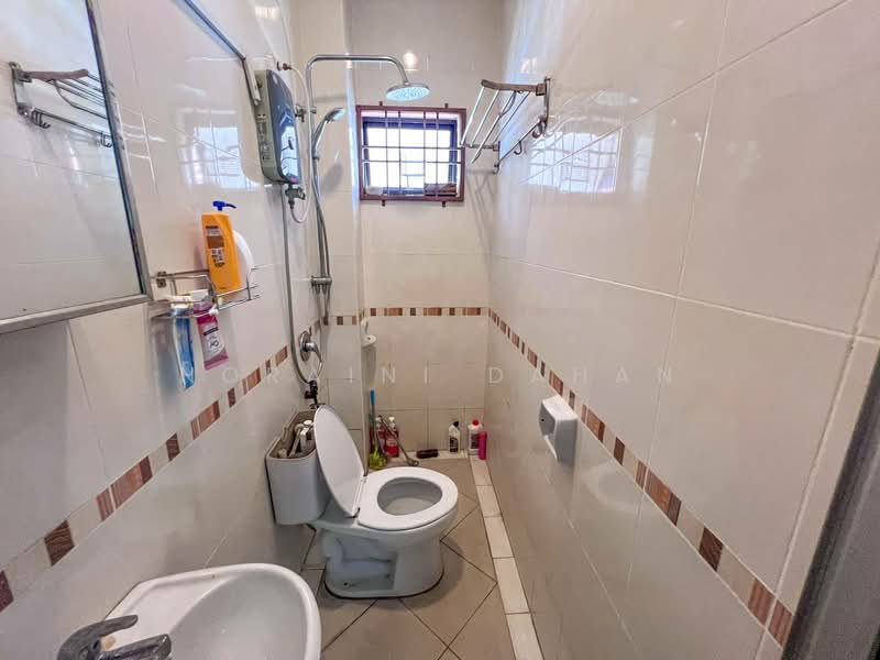 Double Storey Superlink Primaya untuk Untuk Dijual - RM 1,100,000, Mac 2026 - Bathroom - PropertyGuru.com.my