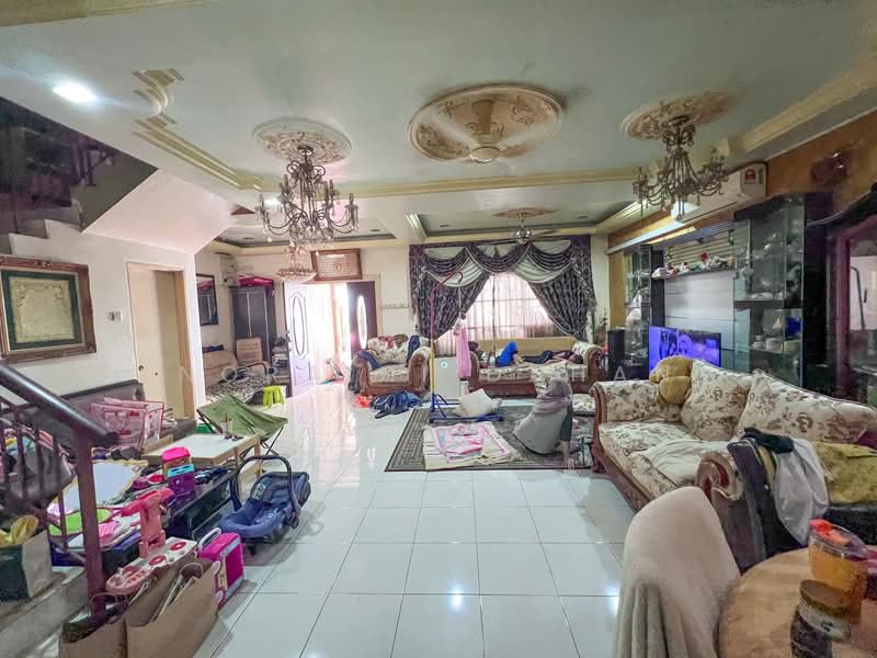Double Storey Superlink Primaya untuk Untuk Dijual - RM 1,100,000, Mac 2026 - Living Room - PropertyGuru.com.my