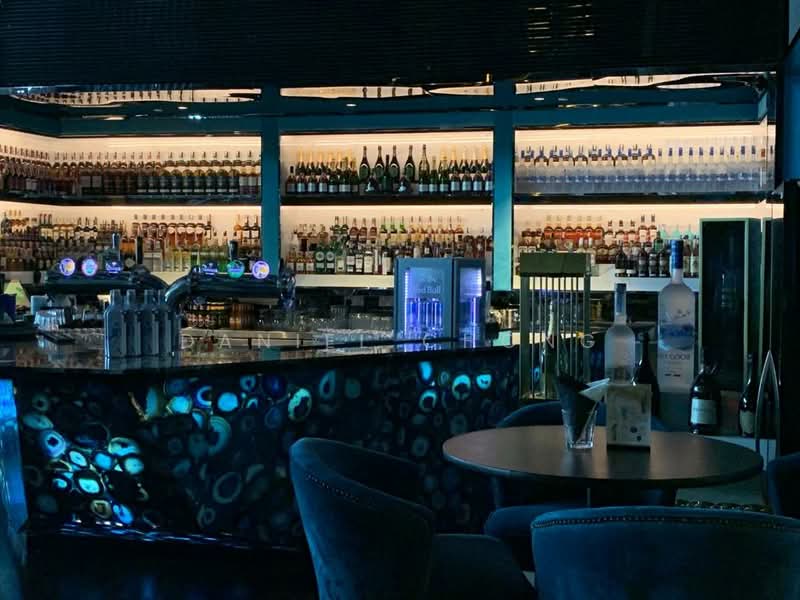 Service Residence for Sale at The Face Suites (Platinum Suites) - Daniel Chong - Interior - PropertyGuru.com.my