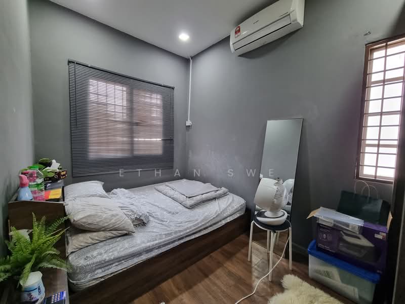 2-storey Terraced House for Sale in Kota Damansara (Selangor) - Ethan Swe - Bedroom - PropertyGuru.com.my