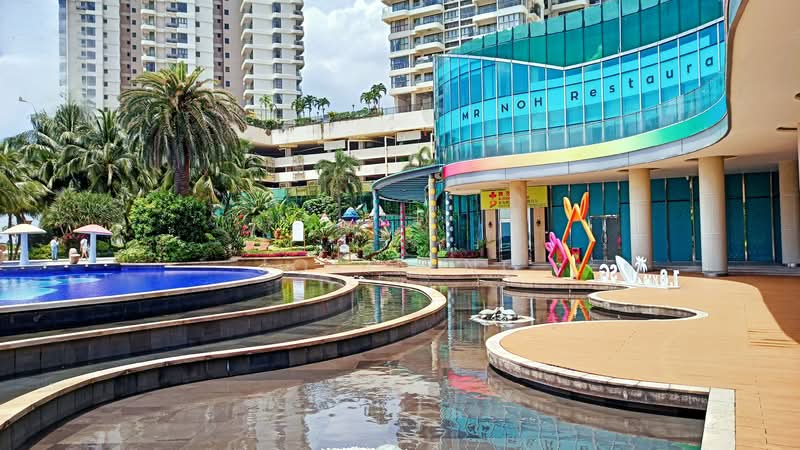 Condominium for Sale at Bay Laurel @ Country Garden Danga Bay - Jolin Ng - Exterior - PropertyGuru.com.my