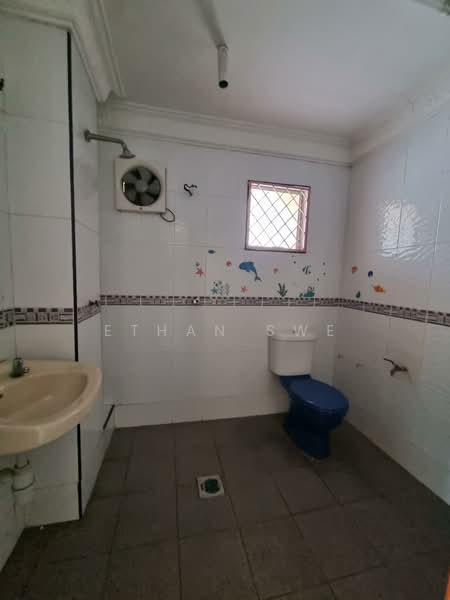 2 Storeys Corner Lot @ Jalan Cecawi Seksyen 6 Kota Damansara untuk Untuk Disewa - RM 3,500 /bulan, Mac 2026 - Bathroom - PropertyGuru.com.my