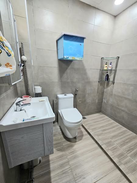 TAMAN PUCHONG UTAMA untuk Untuk Dijual - RM 560,000, Mac 2026 - Bathroom - PropertyGuru.com.my