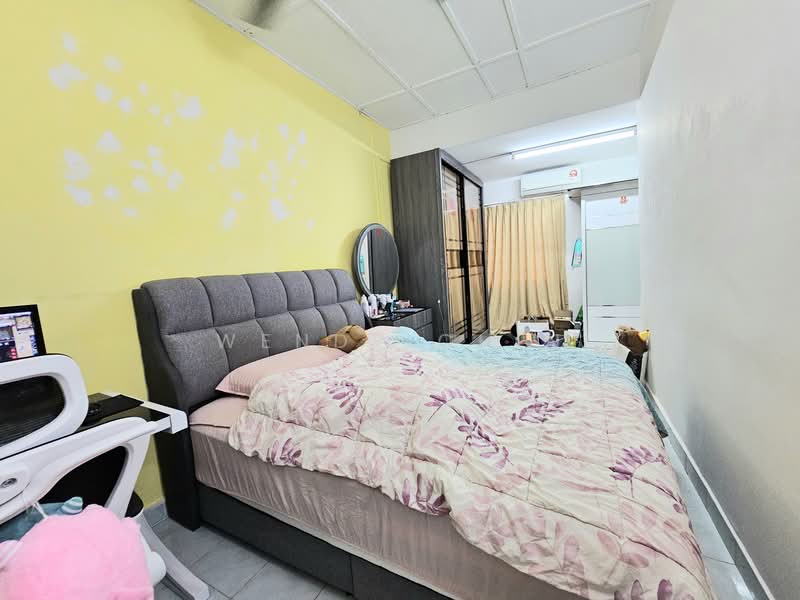 TAMAN PUCHONG UTAMA untuk Untuk Dijual - RM 560,000, Mac 2026 - Bedroom - PropertyGuru.com.my