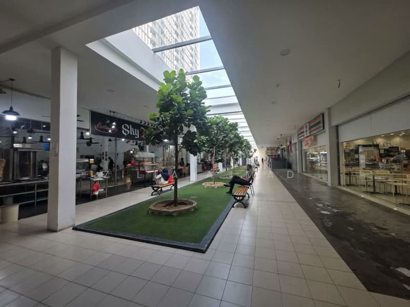 Lakefront Homes untuk Untuk Disewa - RM 2,000 /bulan, Mac 2026 - Exterior - PropertyGuru.com.my