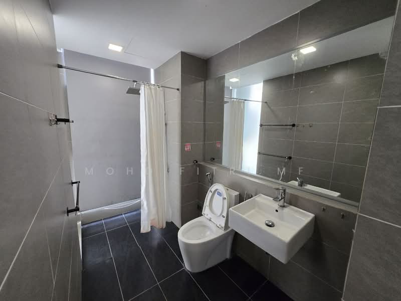 Condominium for Rent at Lakefront Residence - Mohd Fitri MF - PropertyGuru.com.my