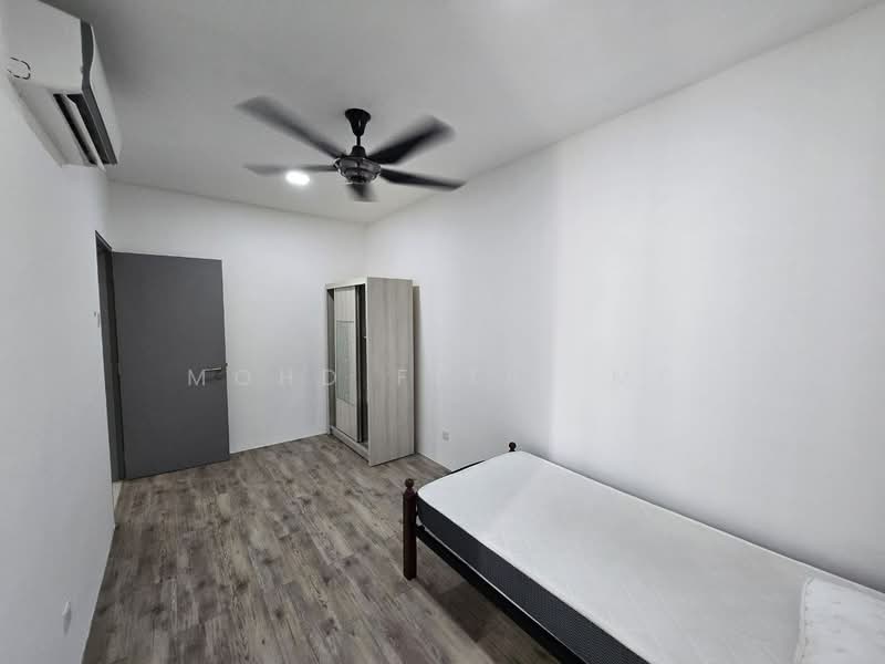 Condominium for Rent at Lakefront Residence - Mohd Fitri MF - PropertyGuru.com.my