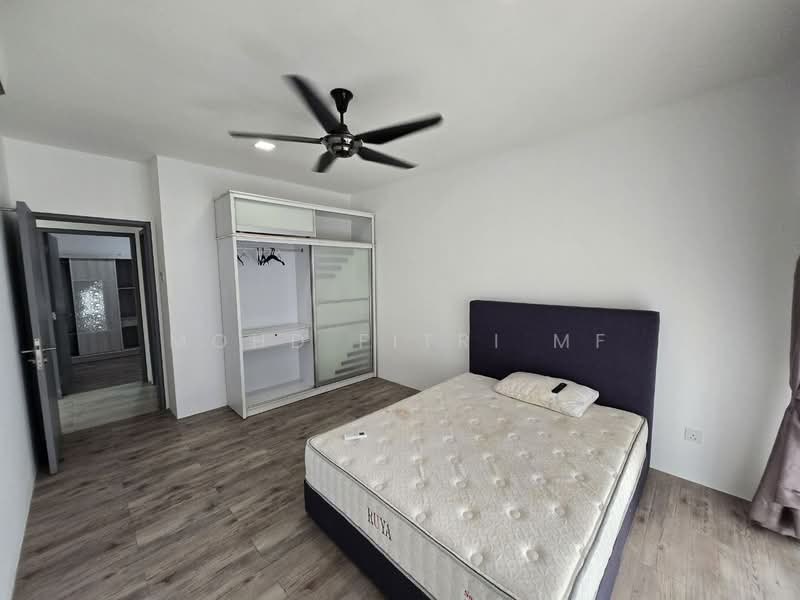 Condominium for Rent at Lakefront Residence - Mohd Fitri MF - PropertyGuru.com.my