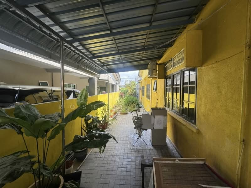Semi-Detached House for Sale in Taman Purnama (Sungai Besar) - Rose Ibrahim - Exterior - PropertyGuru.com.my