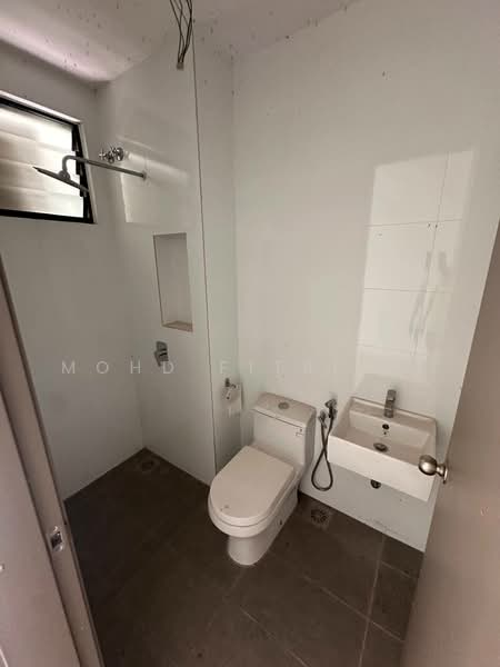 Maple Residence untuk Untuk Disewa - RM 3,800 /bulan, Apr 2026 - Bathroom - PropertyGuru.com.my