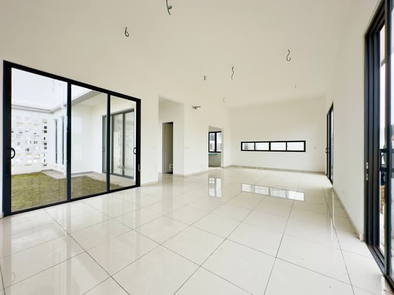 Alam Sari untuk Untuk Dijual - RM 2,300,000, Mac 2026 - Living Room - PropertyGuru.com.my