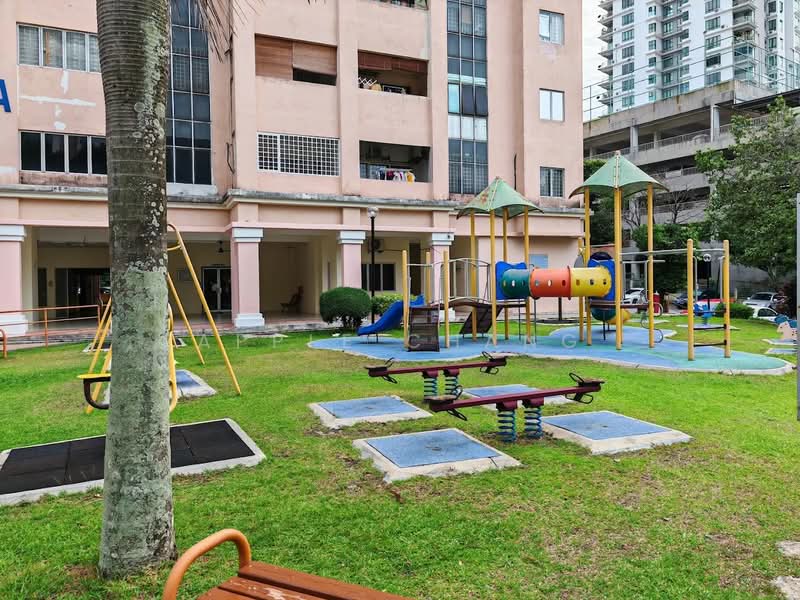 Sri Bayu Apartments untuk Untuk Disewa - RM 1,400 /bulan, Mac 2026 - Exterior - PropertyGuru.com.my