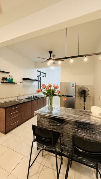 Casa Indah 1 untuk Untuk Disewa - RM 3,300 /bulan, Apr 2026 - Kitchen - PropertyGuru.com.my