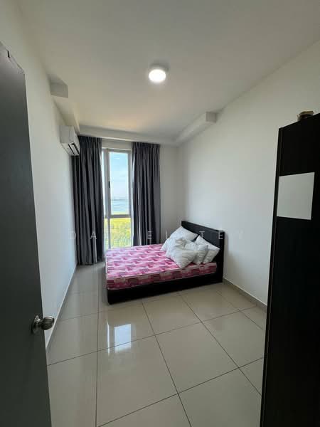 Service Residence for Rent at Meridin Bayvue Serviced Apartment - Daniel Tey - Bedroom - PropertyGuru.com.my