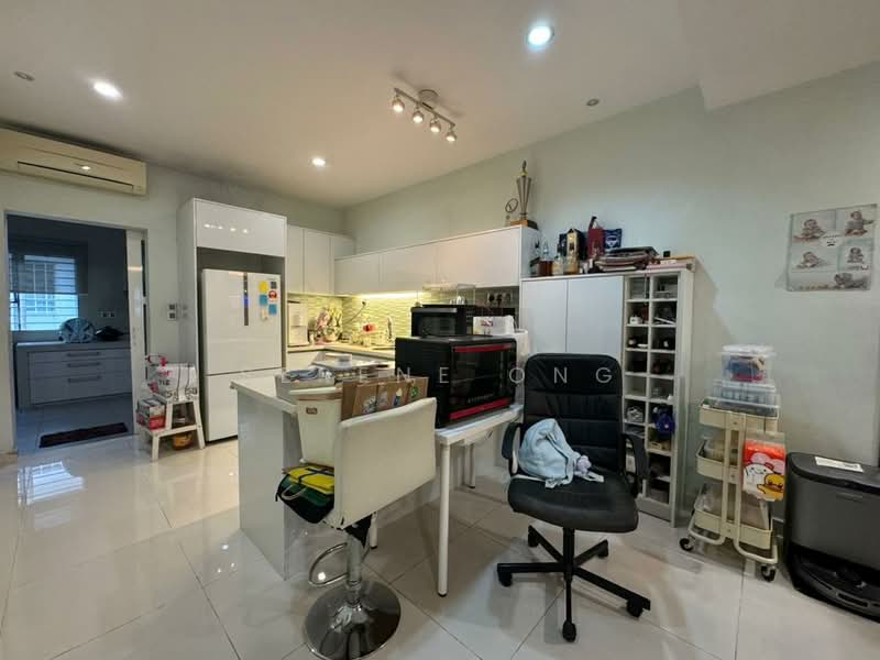 Seksyen 5 Kota Damansara 2 Storey Terrace House untuk Untuk Disewa - RM 3,400 /bulan, Mac 2026 - Kitchen - PropertyGuru.com.my