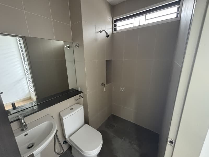 City of Elmina : Elmina Valley 2 untuk Untuk Dijual - RM 799,999, Mac 2026 - Bathroom - PropertyGuru.com.my