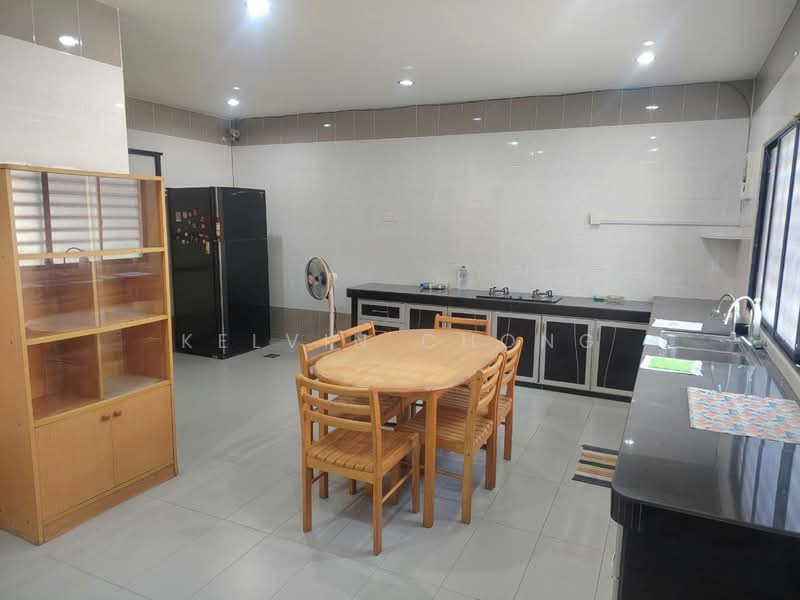 2.5-storey Terraced House for Sale in Bercham (Ipoh) - Kelvin Chong - Kitchen - PropertyGuru.com.my