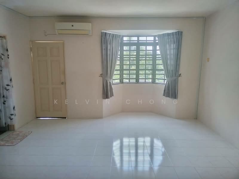 2.5-storey Terraced House for Sale in Bercham (Ipoh) - Kelvin Chong - Living Room - PropertyGuru.com.my