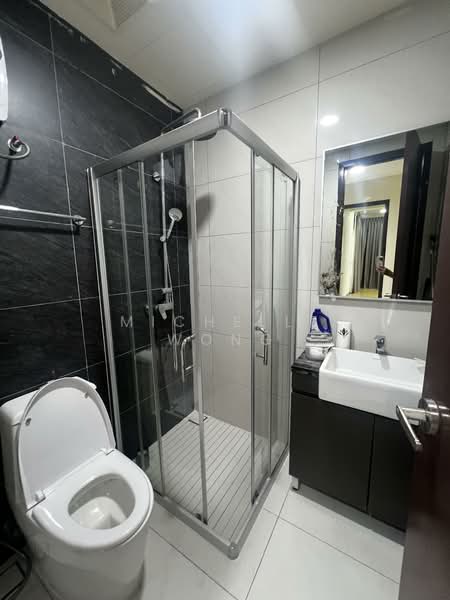 Royal Strand @ Country Garden Danga Bay untuk Untuk Disewa - RM 2,300 /bulan, Mac 2026 - Bathroom - PropertyGuru.com.my