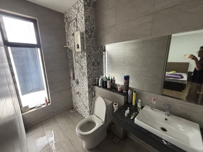 Elmina Green 1 untuk Untuk Dijual - RM 699,999, Mac 2026 - Bathroom - PropertyGuru.com.my