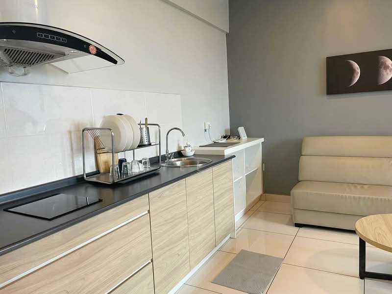 Evo Soho Suite untuk Untuk Disewa - RM 1,380 /bulan, Mac 2026 - Kitchen - PropertyGuru.com.my