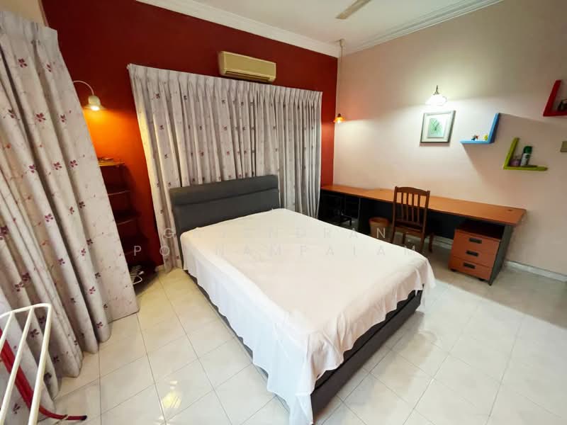 Semi-Detached House for Sale in SS14 (Subang Jaya) - GAJENDRAN PONNAMPALAM - Bedroom - PropertyGuru.com.my