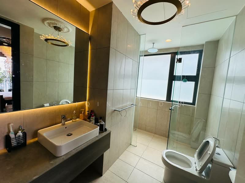 Datum Jelatek Residence untuk Untuk Dijual - RM 1,350,000, Mac 2026 - Bathroom - PropertyGuru.com.my
