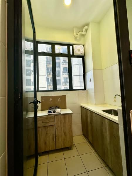 Service Residence for Rent at South View - Thoriq Suparman - Kitchen - PropertyGuru.com.my