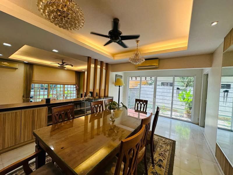 Petaling Jaya untuk Untuk Dijual - RM 2,600,000, Mac 2026 - Dining Room - PropertyGuru.com.my