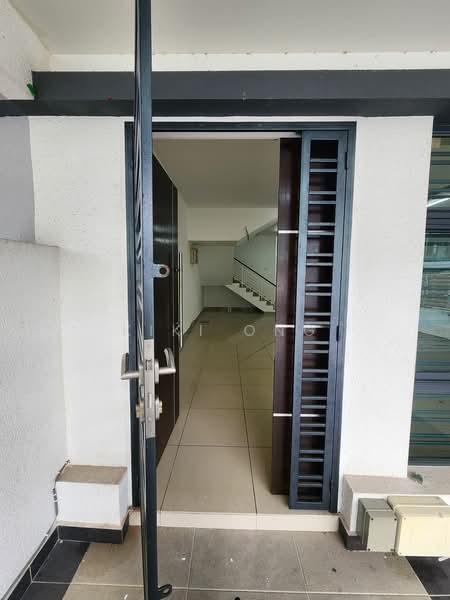 2-storey Terraced House for Sale in Bukit Indah (Iskandar Puteri (Nusajaya)) - Kiki Ong - Entrance - PropertyGuru.com.my